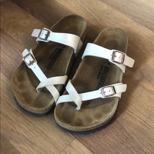 Birkenstock Mayari Sandal